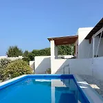 Manios Glisidia Sea View Pounda