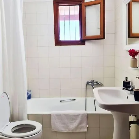 Manios Glisidia Sea View * Pounda