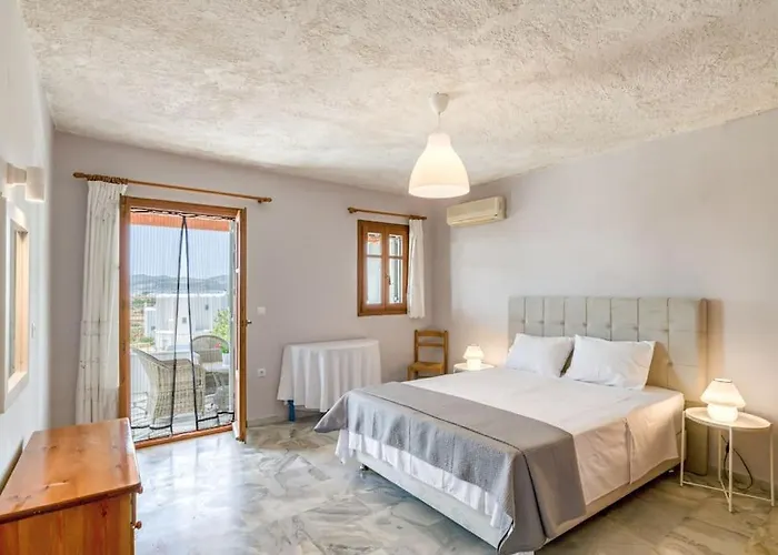 Manios Glisidia Sea View Villa *